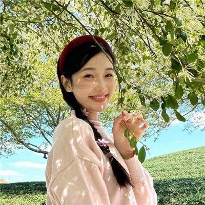 苦恼人的笑